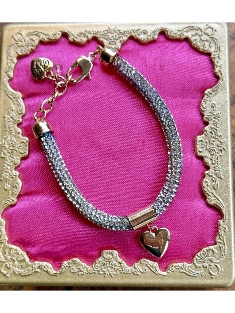 Betsey Johnson Gold Tone Clear Rhinestone Mesh Bracelet Signed Heart Charm